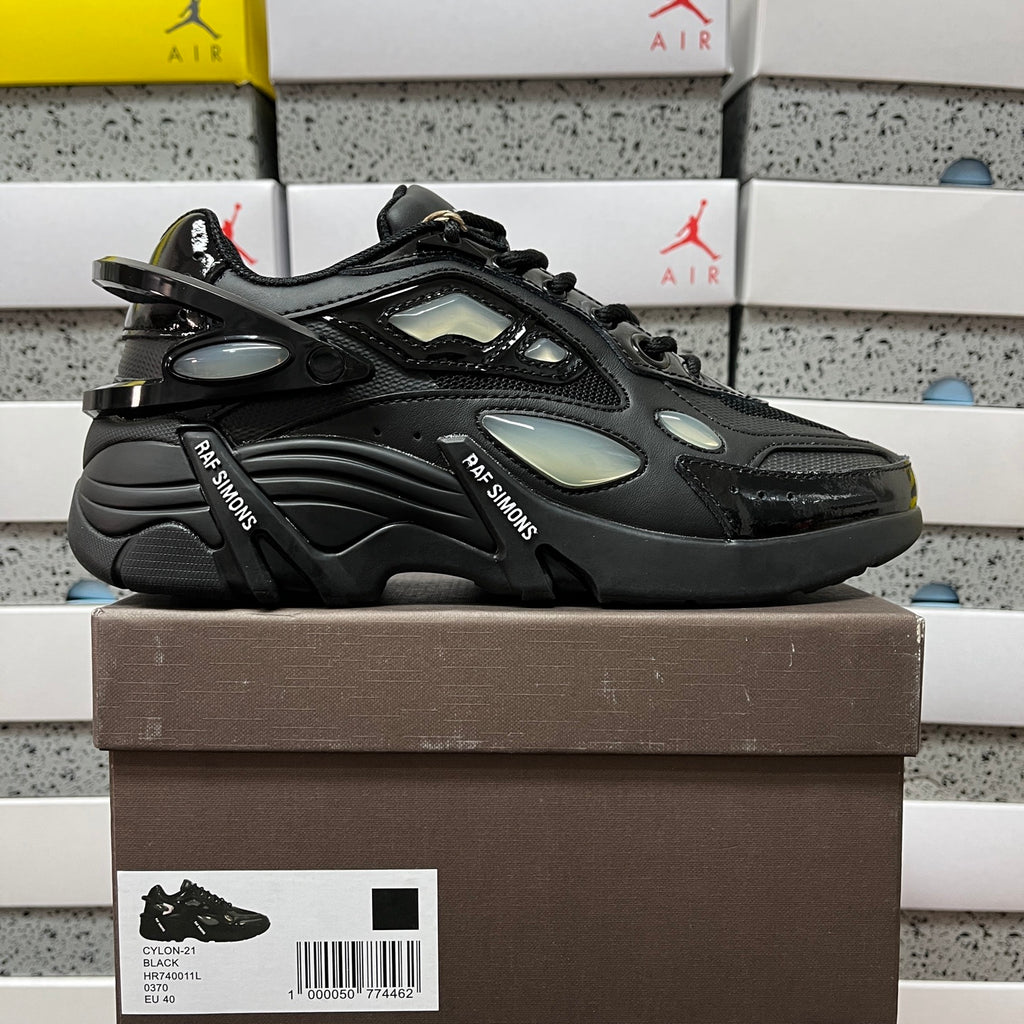 Sapatilhas RAF SIMONS