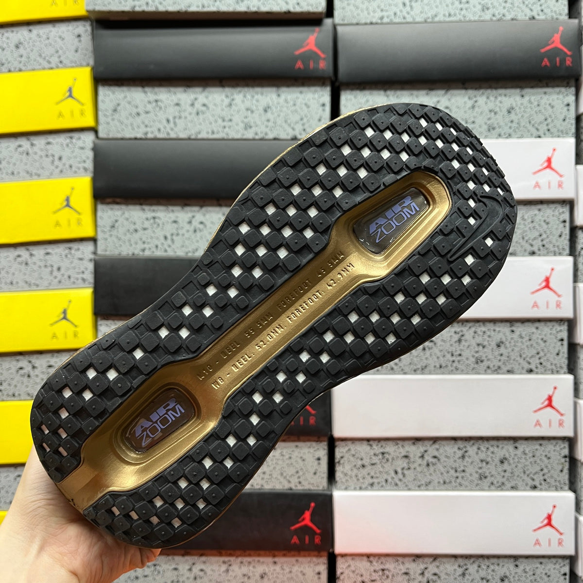 Sapatilhas NIKE ZOOM VOMERO PREMIUM