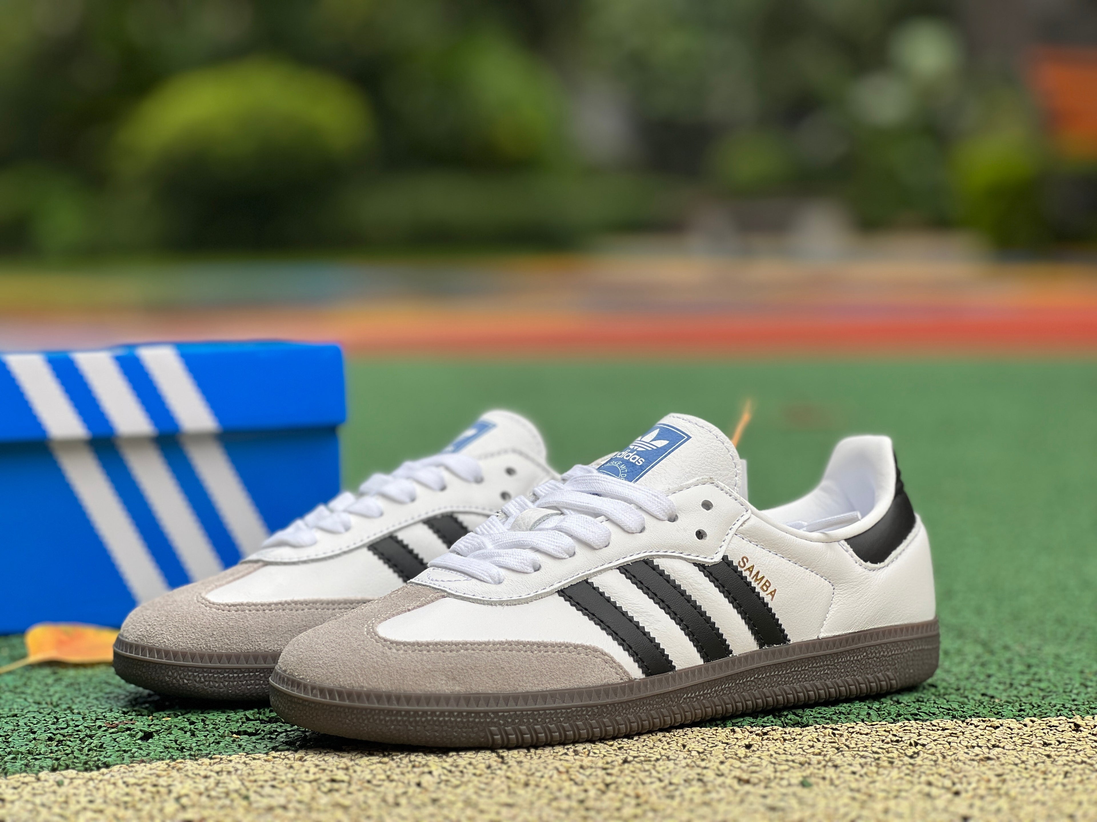 Adidas Samba