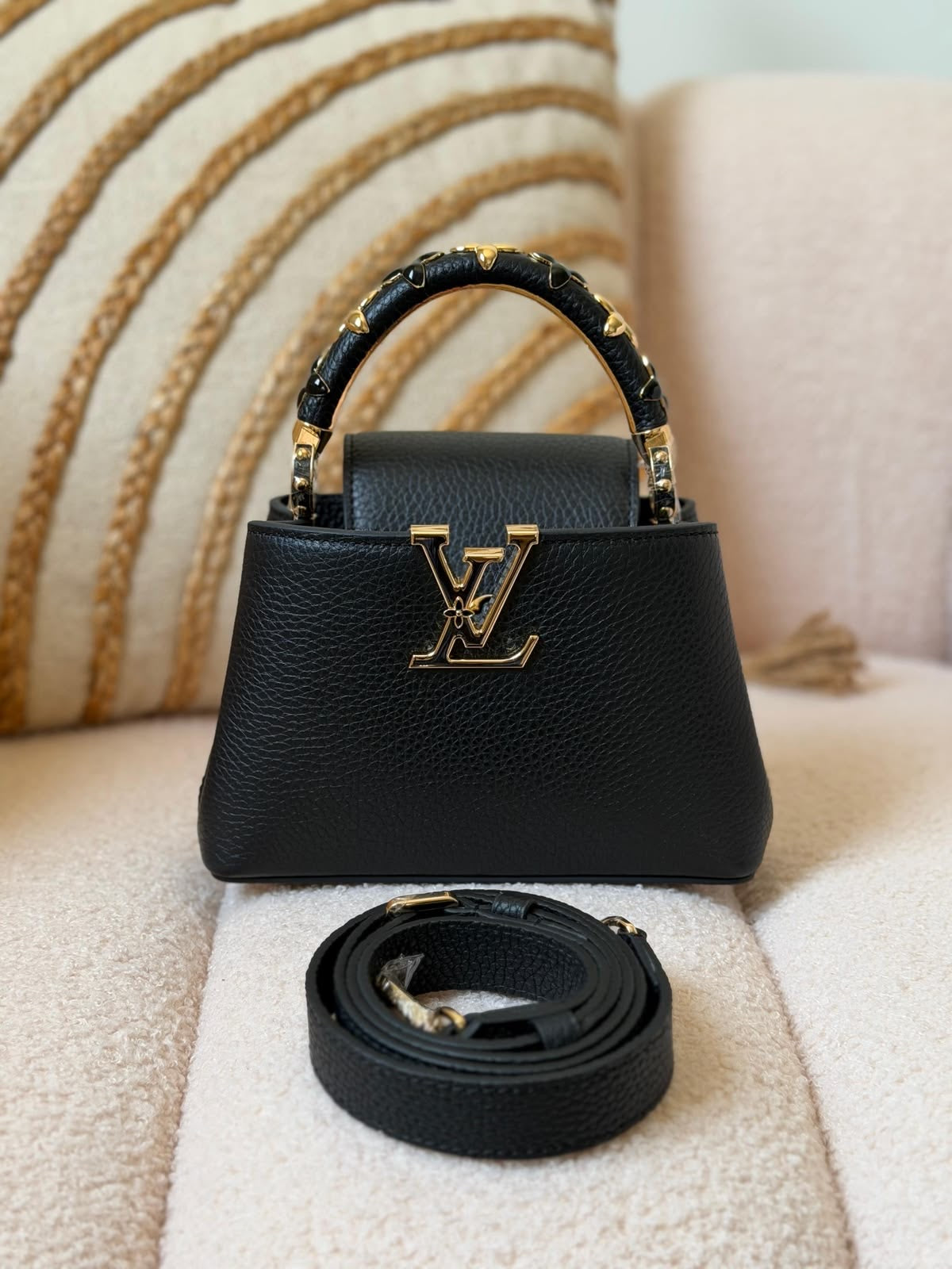 Mala LV