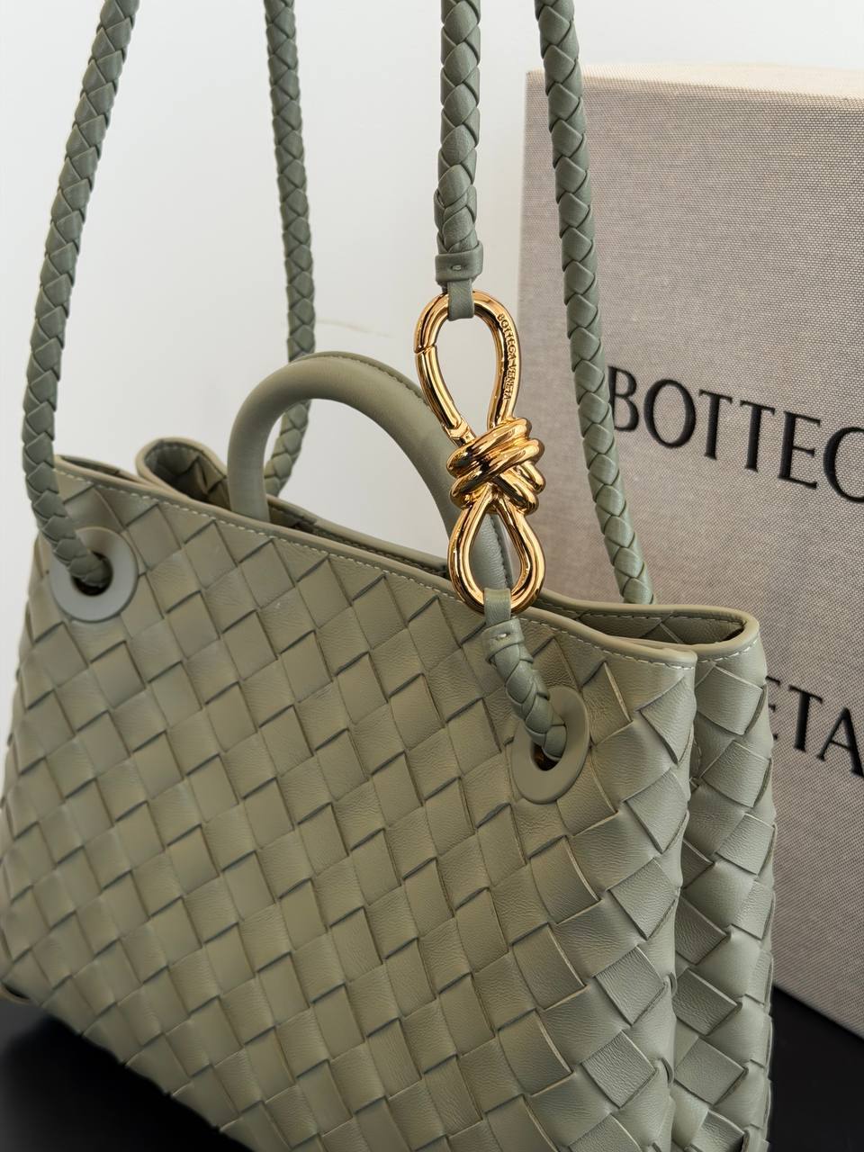 BOTTEGA VENETA