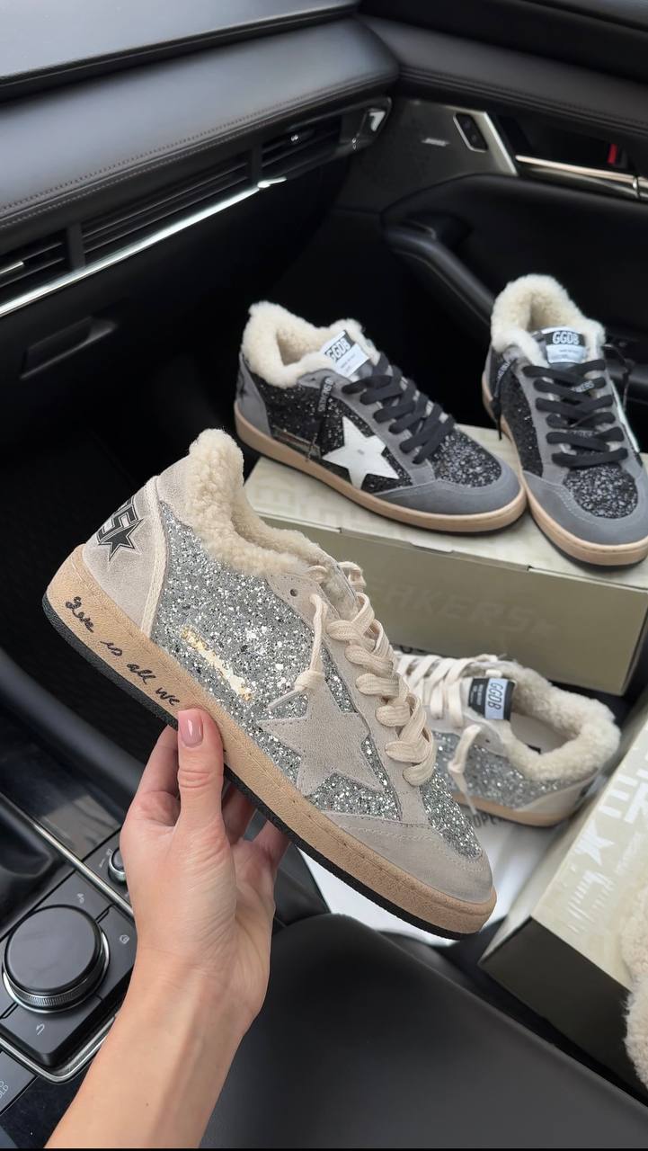 GOLDEN GOOSE