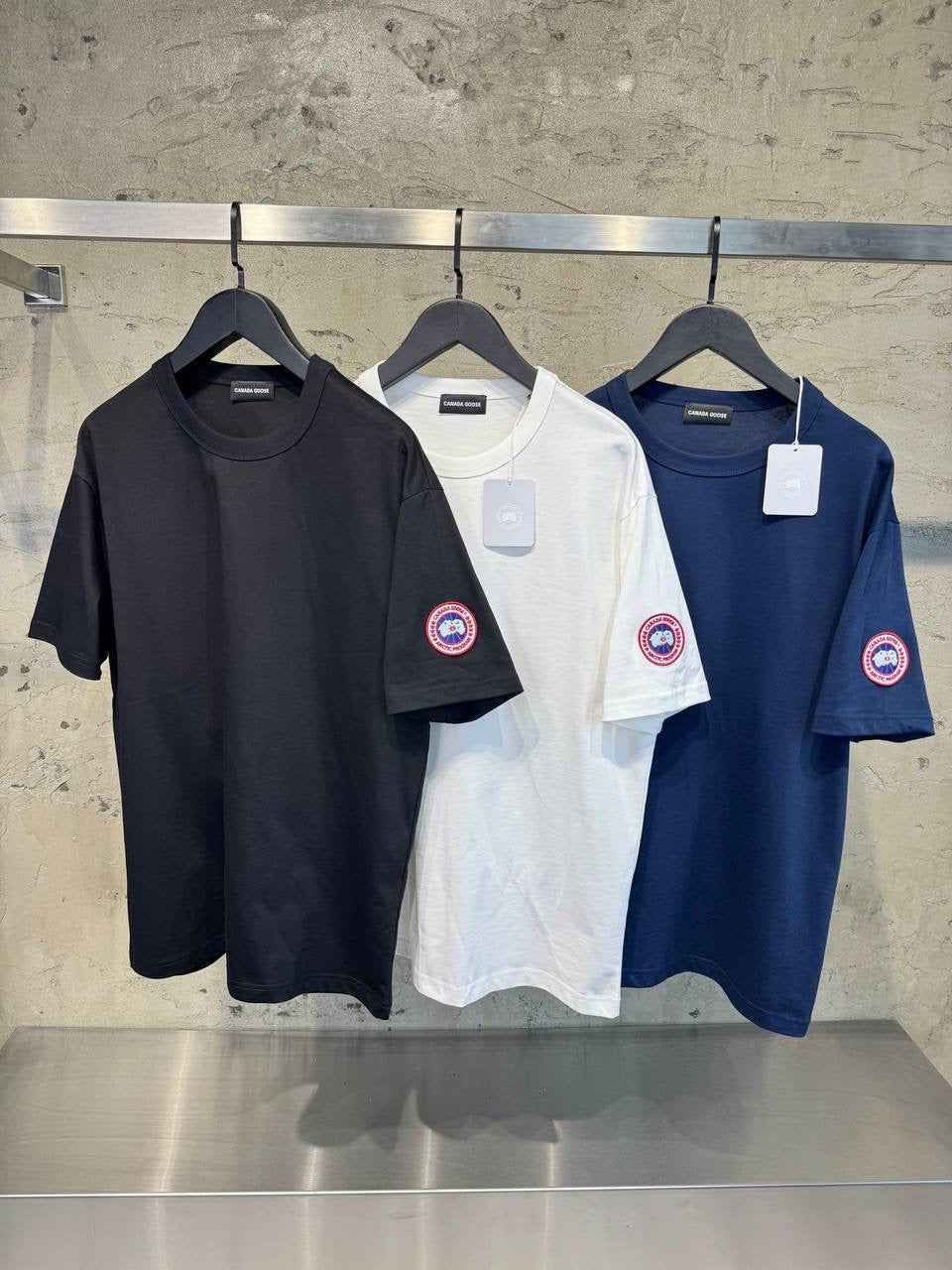 T-Shirt CANADÁ GOOSE