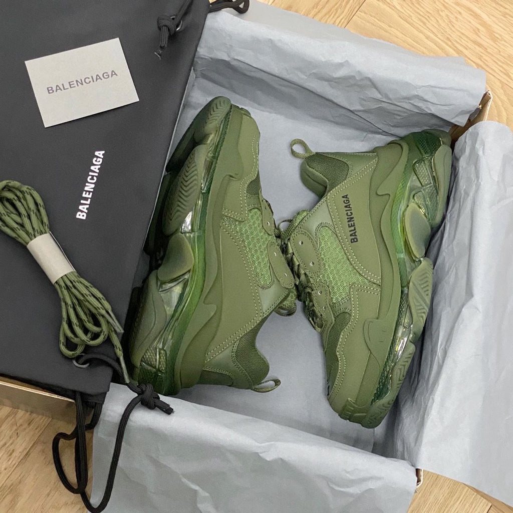 BALENCIAGA
