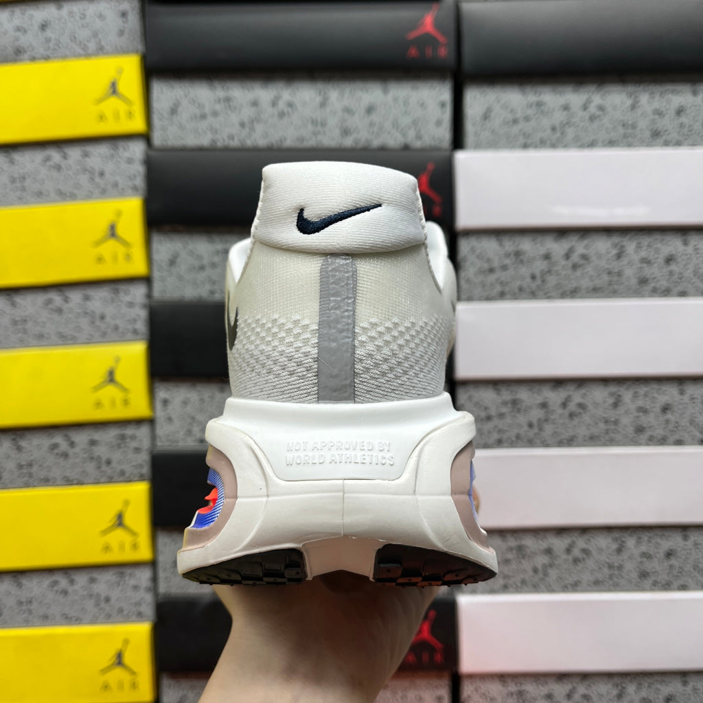 Sapatilhas Nike Zoom Vomero Premium
