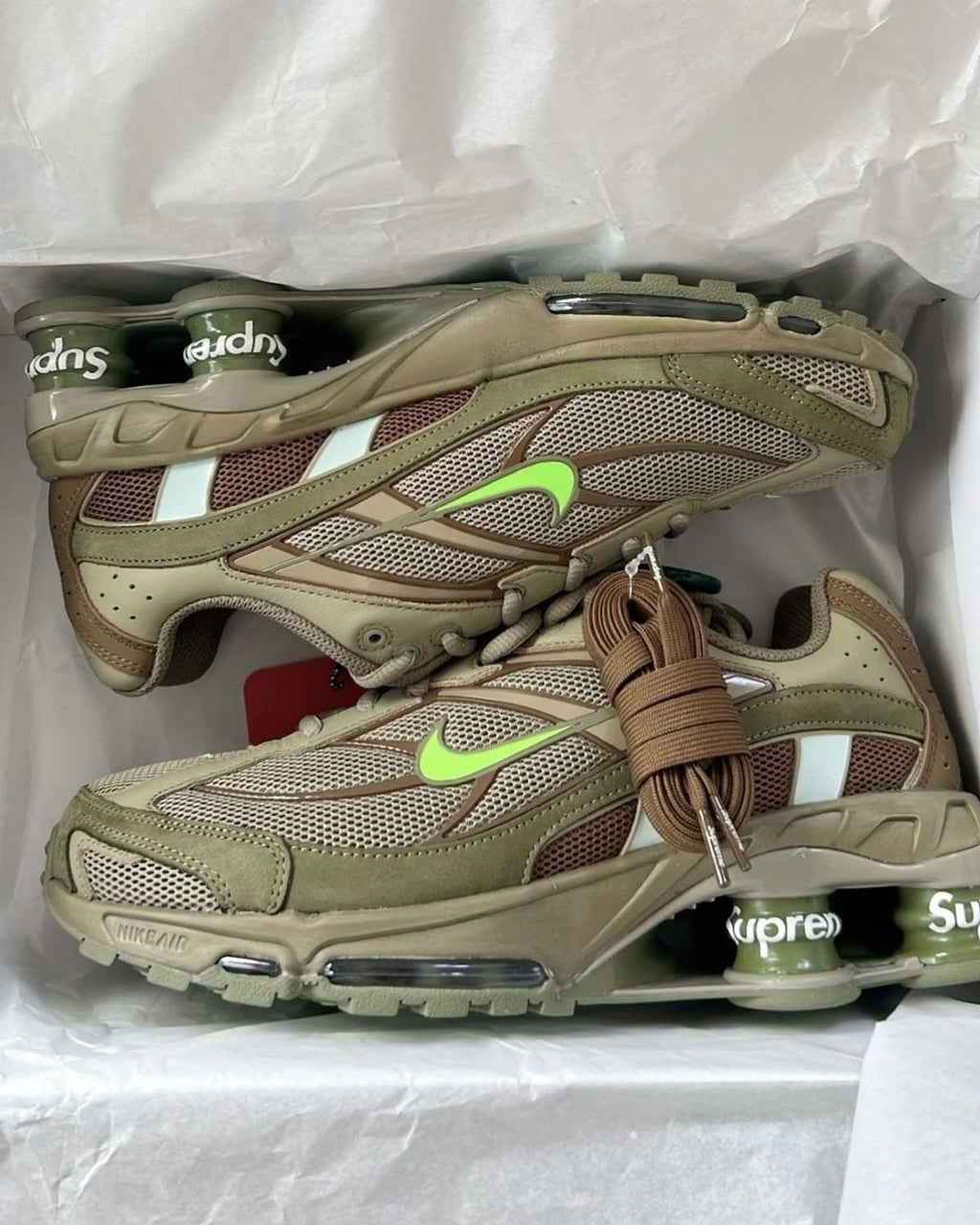 Nike - x Supreme Shox