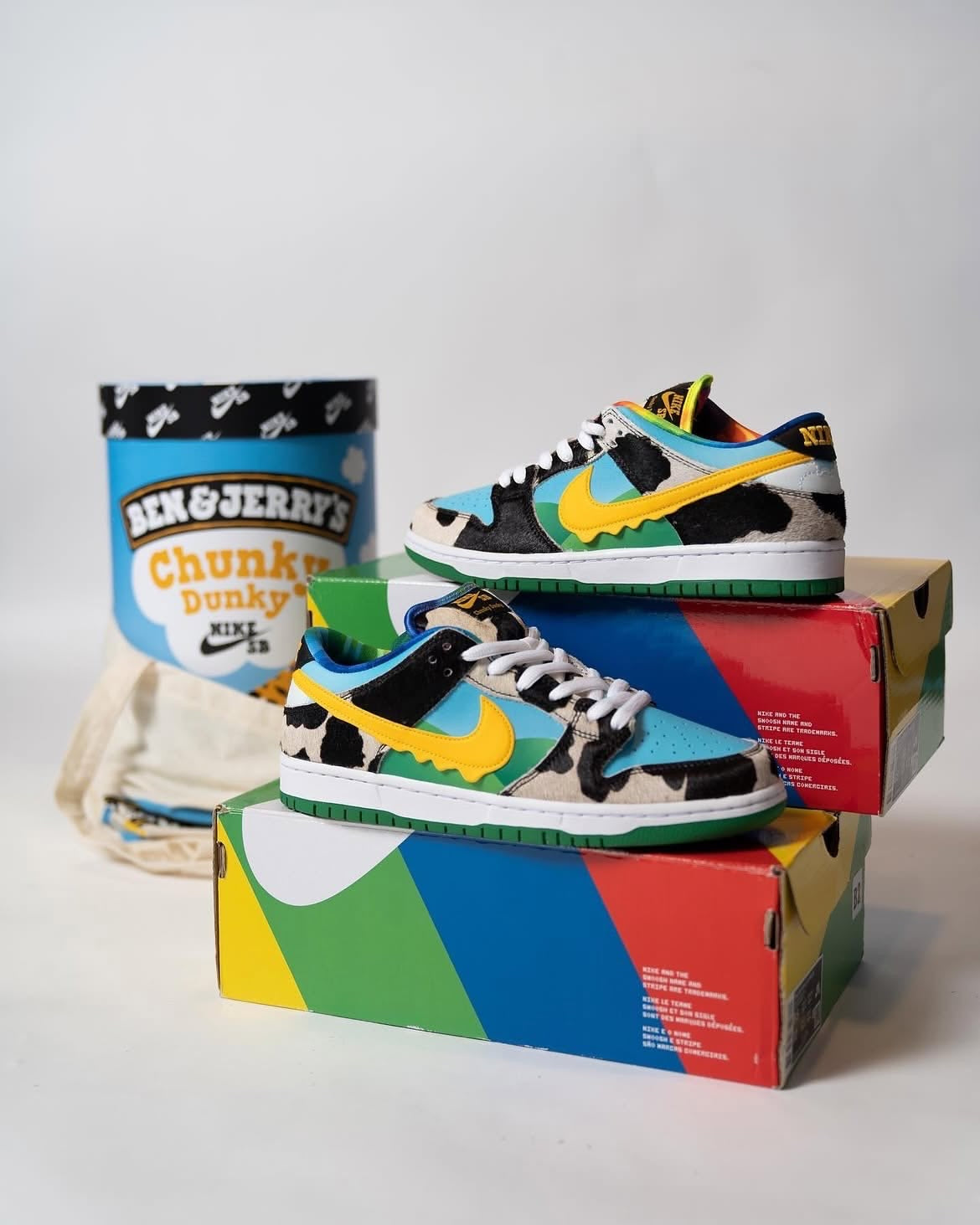 Nike Dunk Low Cow