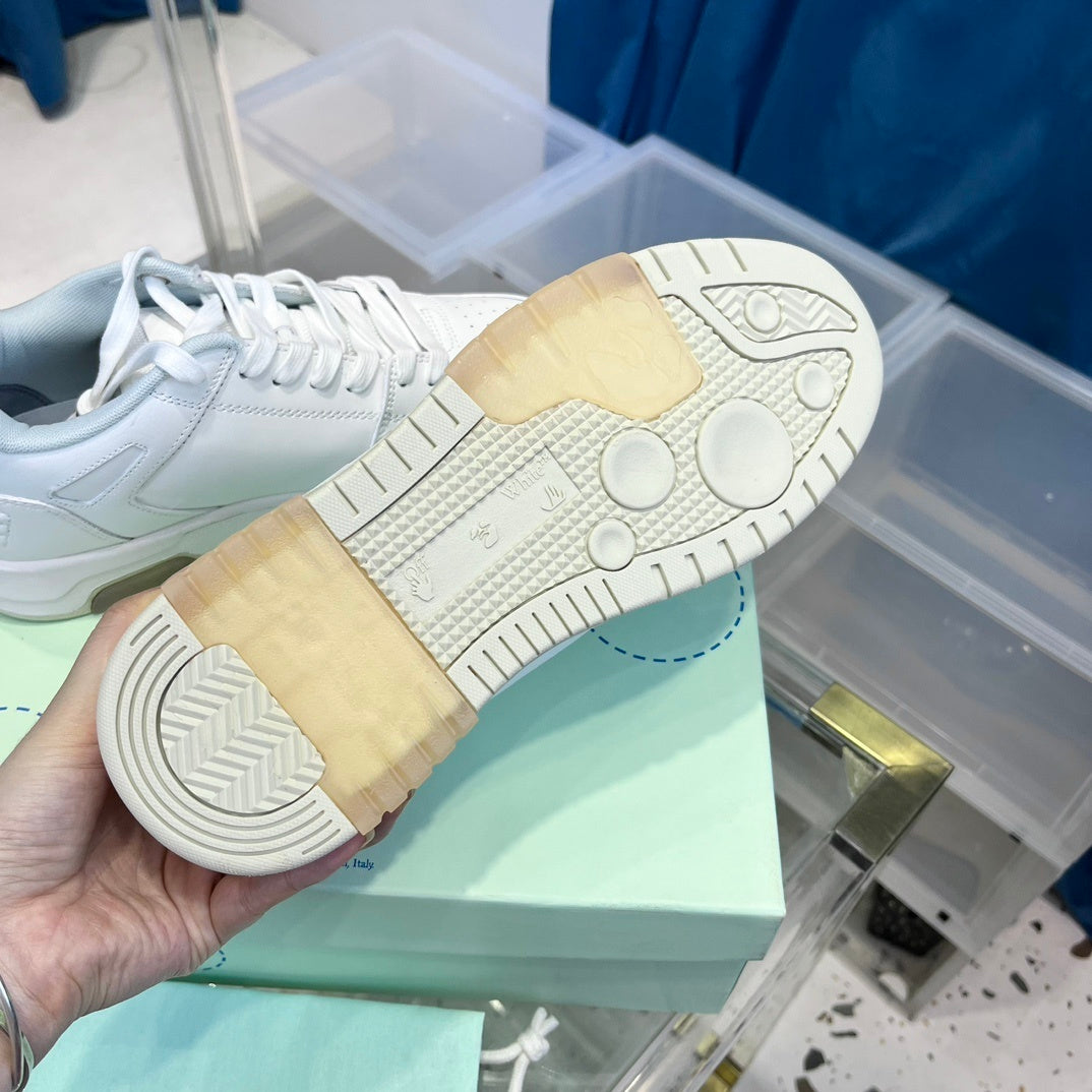 OFF-WHITE