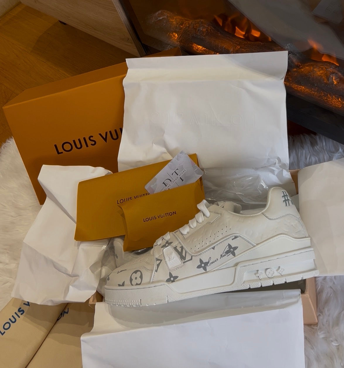 LV