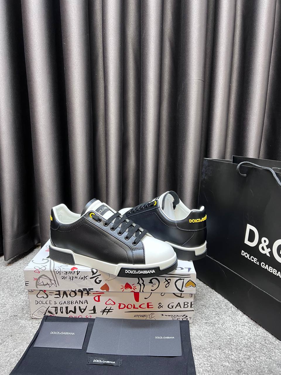 D&G