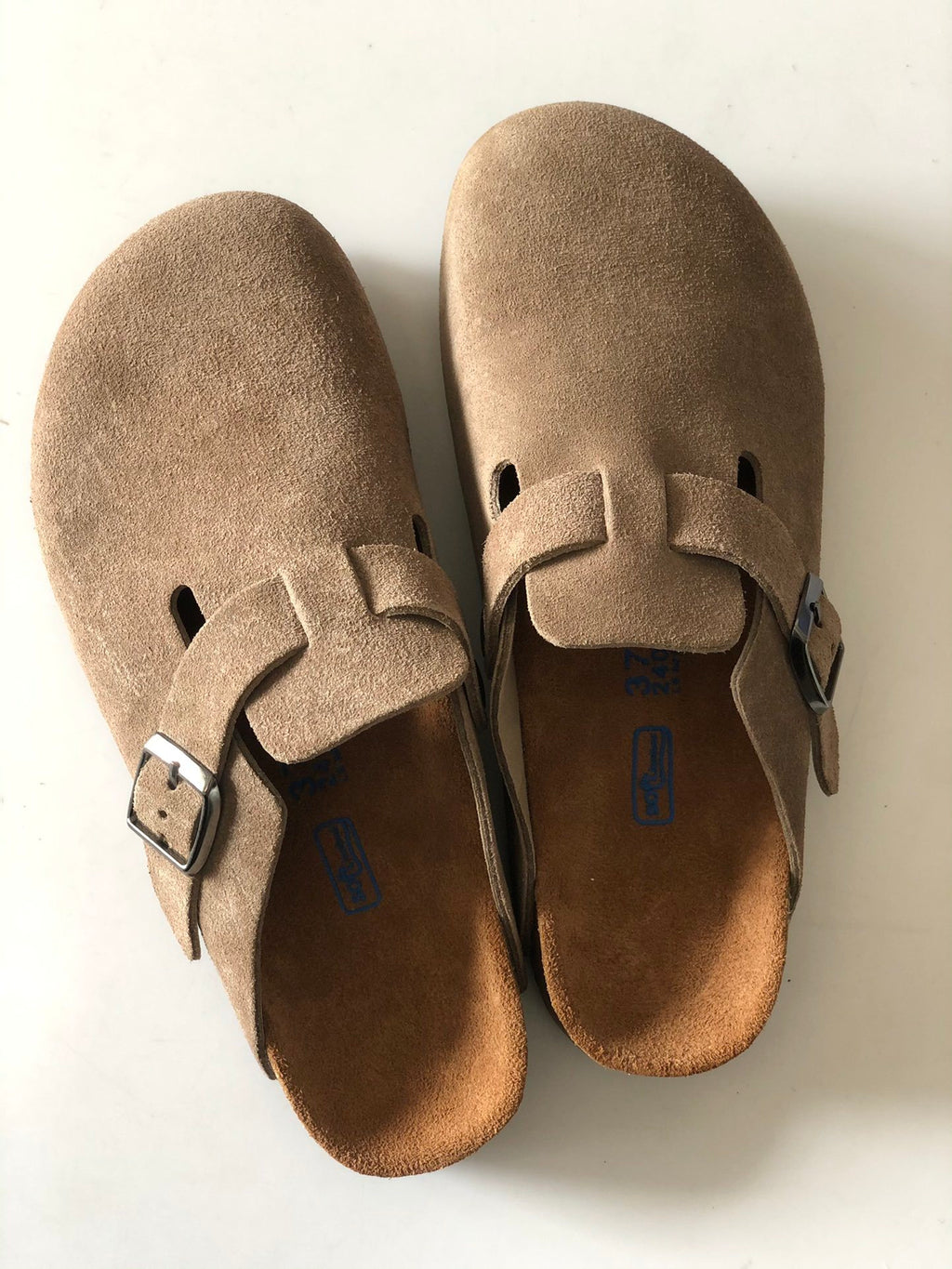 BIRKENSTOCK