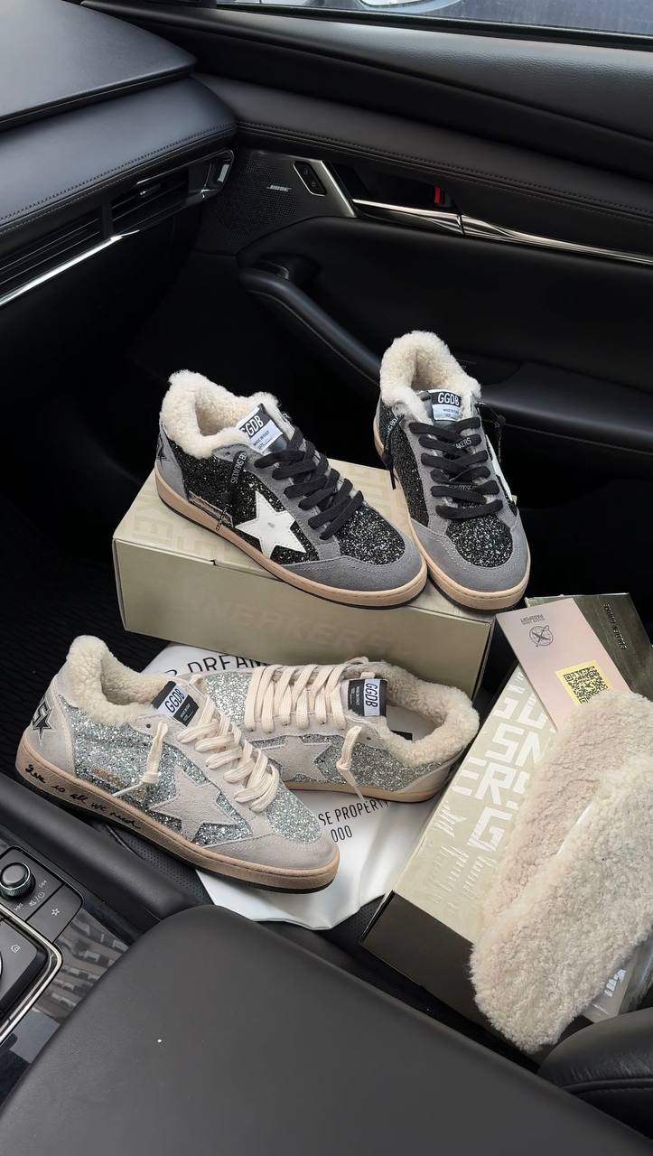 GOLDEN GOOSE