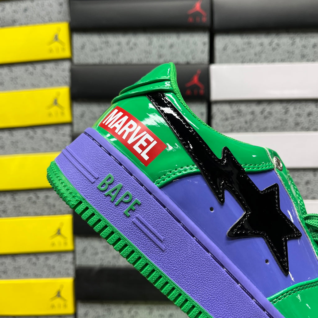 Sapatilhas BAPE x MARVEL