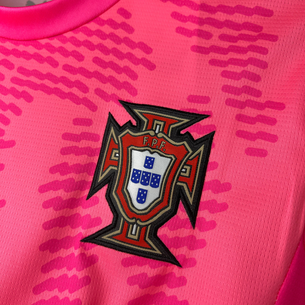 🇵🇹 Camisola Portugal Edição Especial Rosa Neon