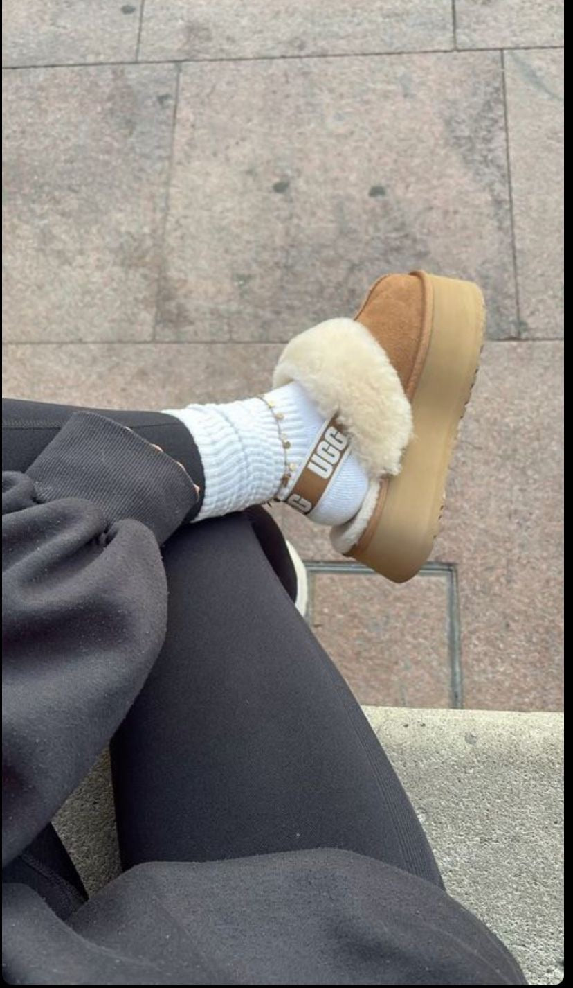 UGG