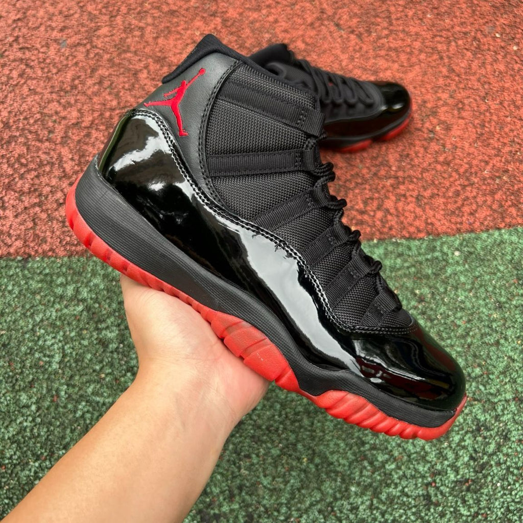 Air Jordan 11