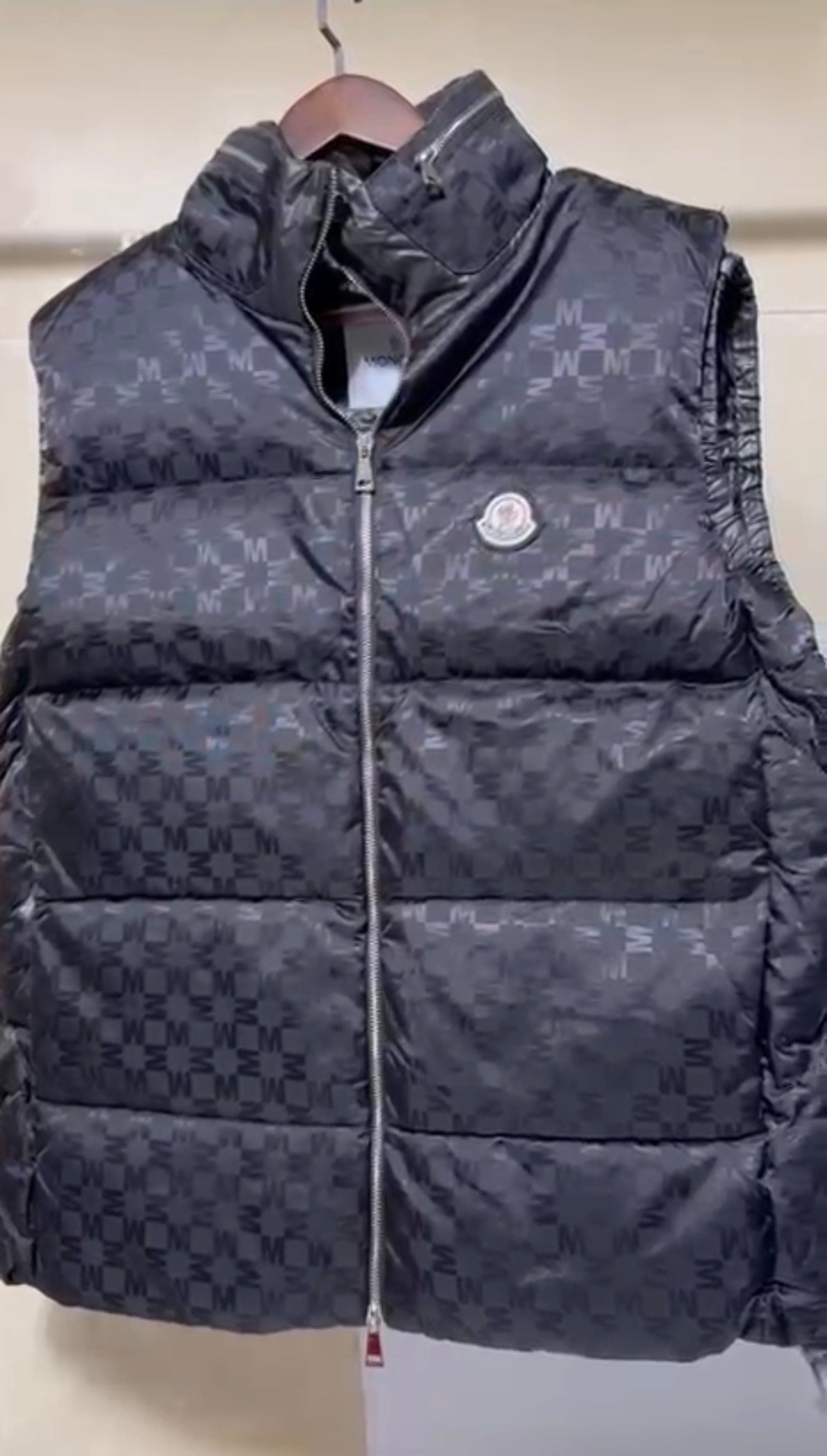 Colete MONCLER