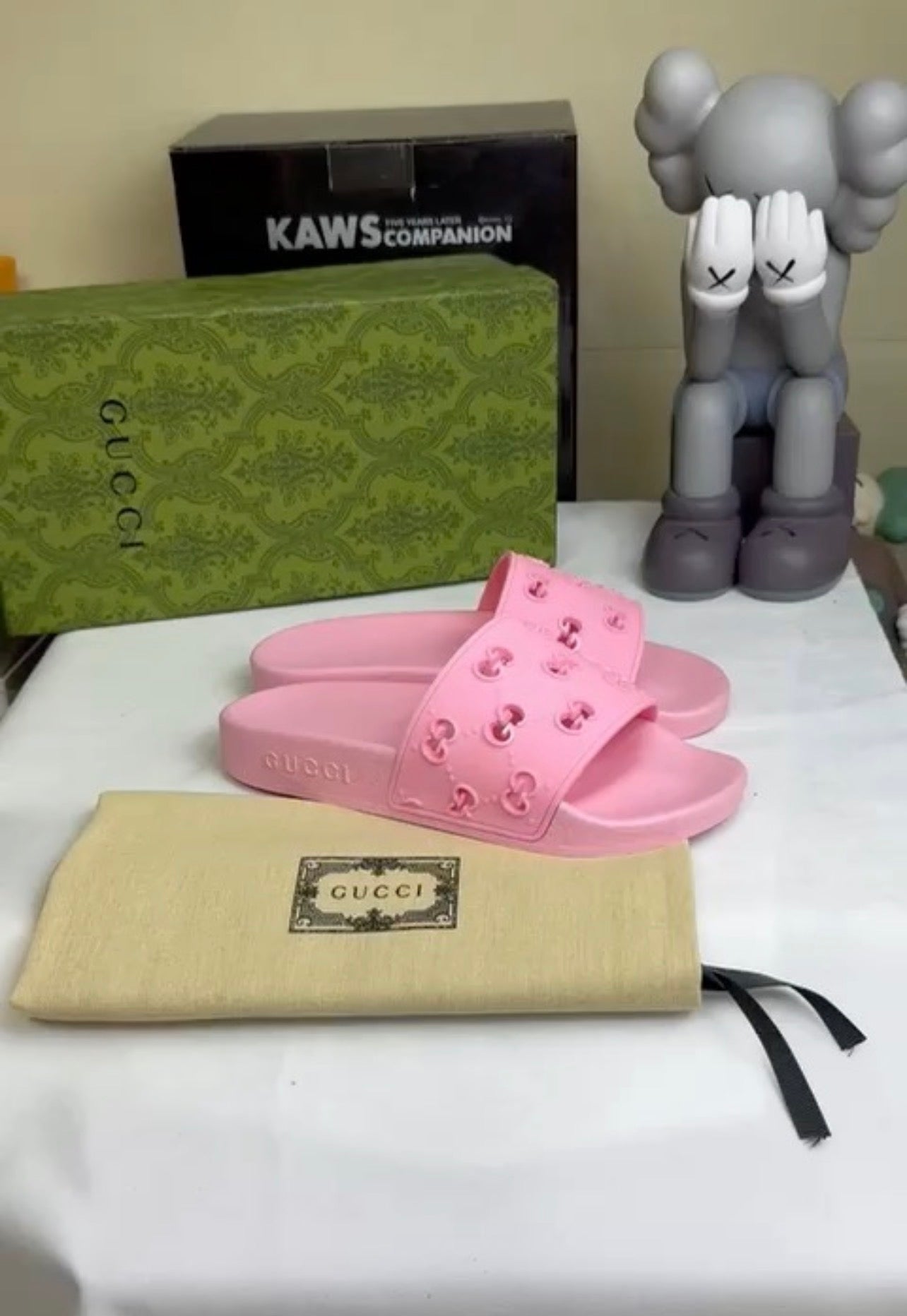 Chinelo GUCCI
