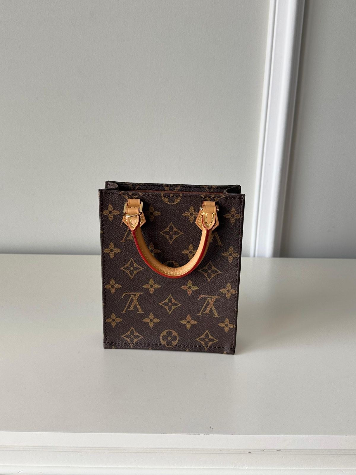 Mala LV