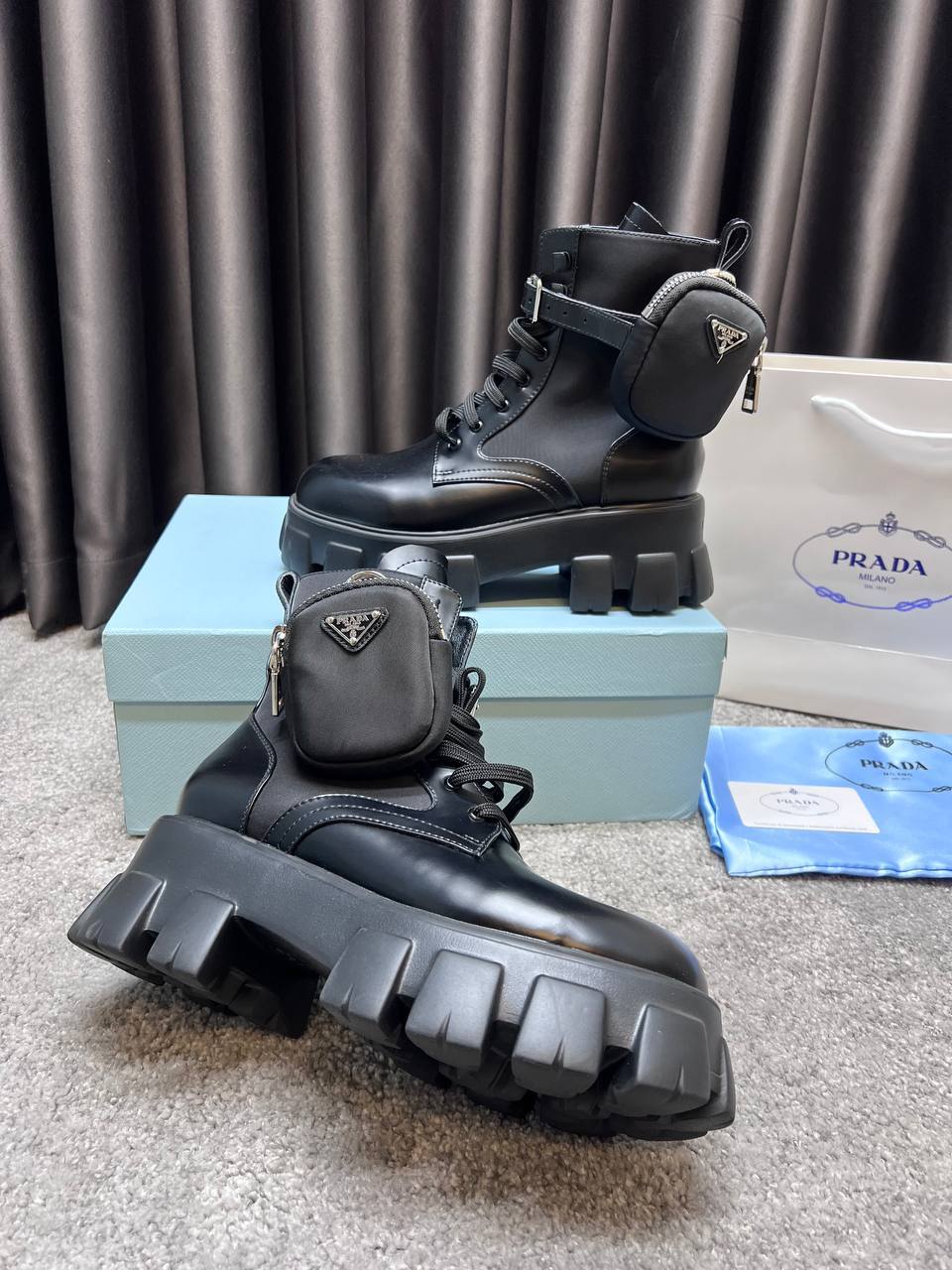 Botas PRADA