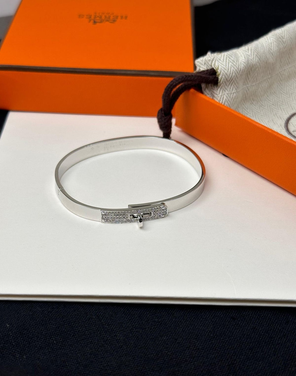 HERMÈS