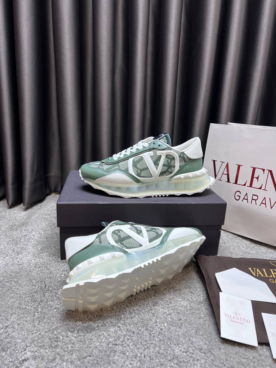 VALENTINO