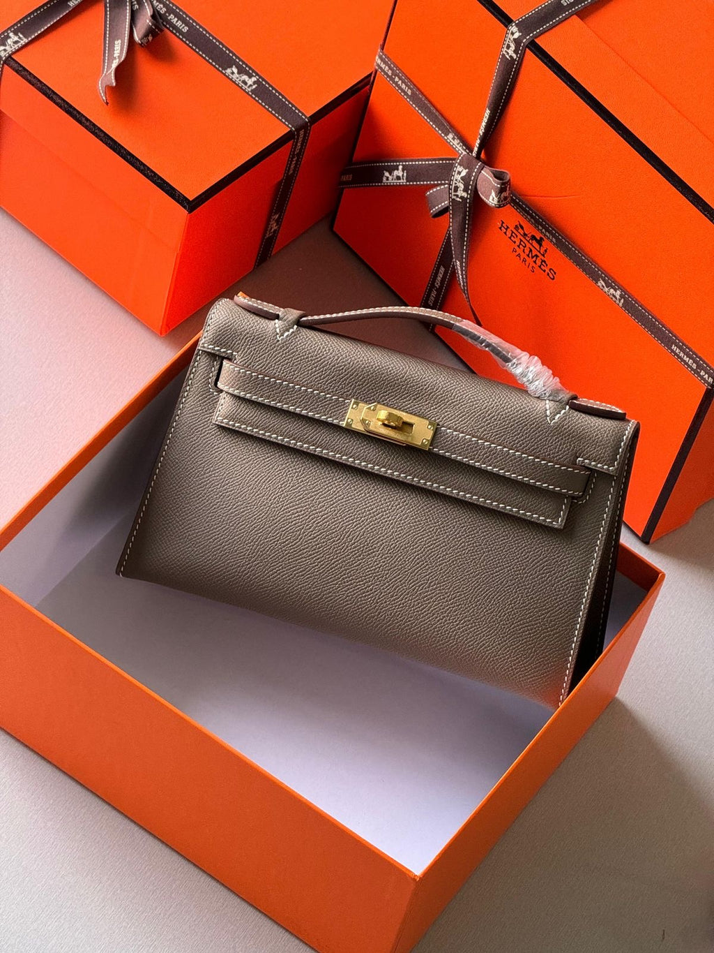 HERMÈS