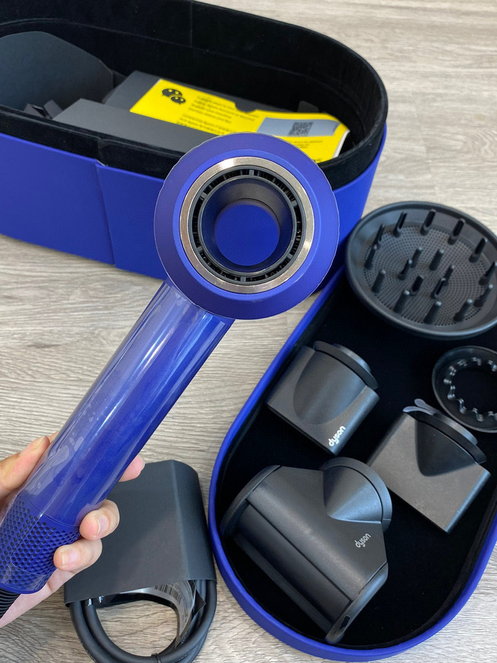 DYSON