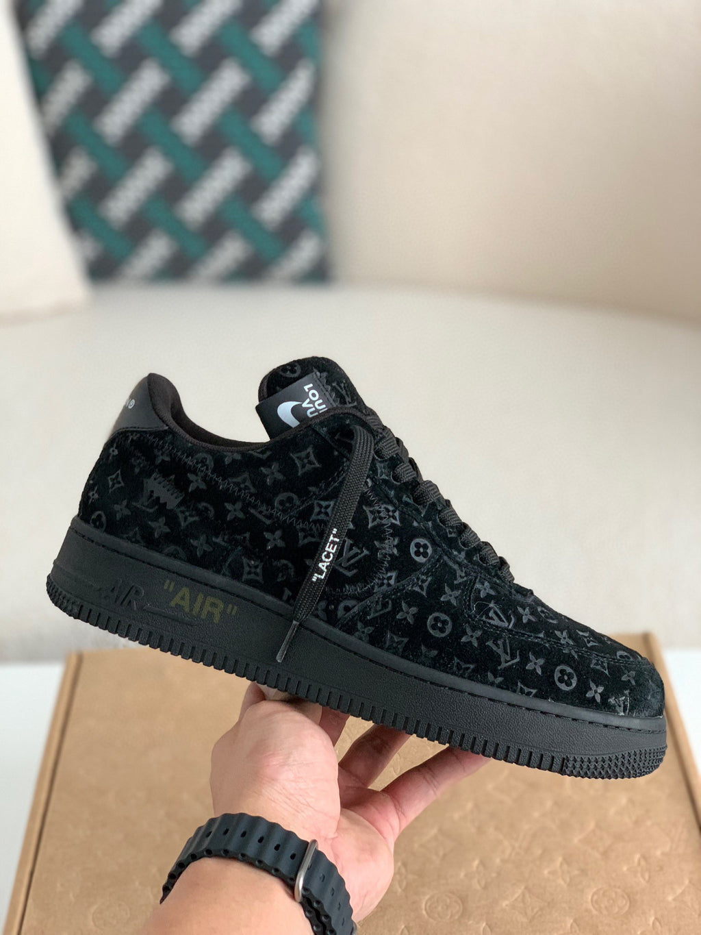 Af1 x LV