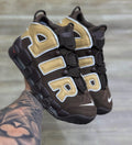Nike UPTEMPO