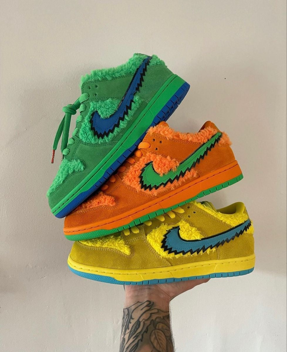 Nike SB Dunk Low x Grateful Dead