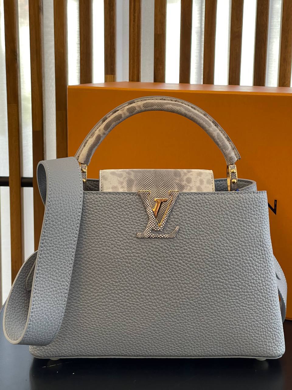 Mala LV