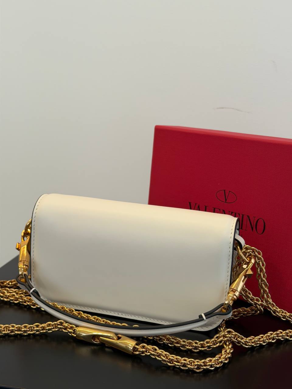 VALENTINO