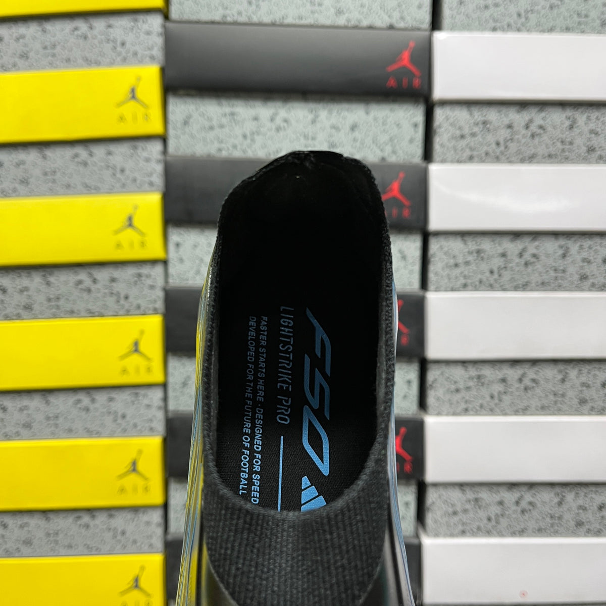 Chuteiras adidas F50 Elite Laceless FG Black/Blue