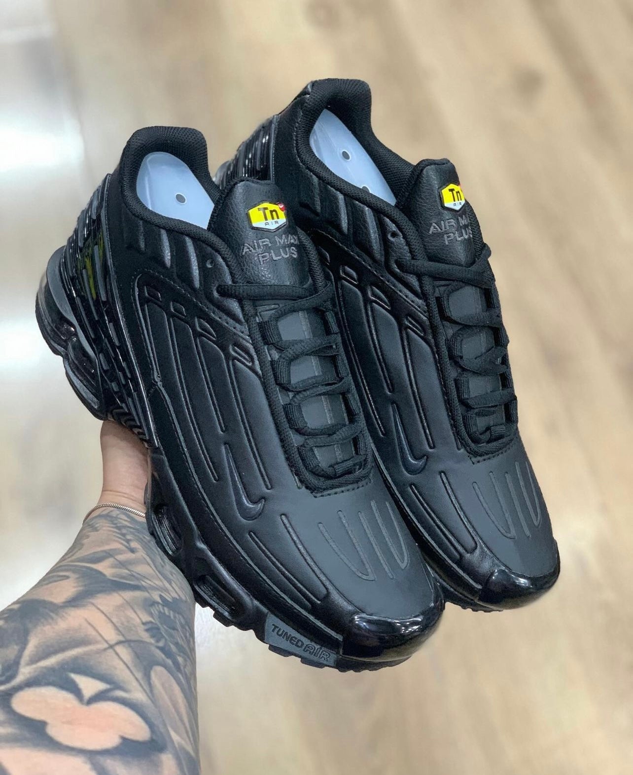 Nike Air Max Plus Tiempo