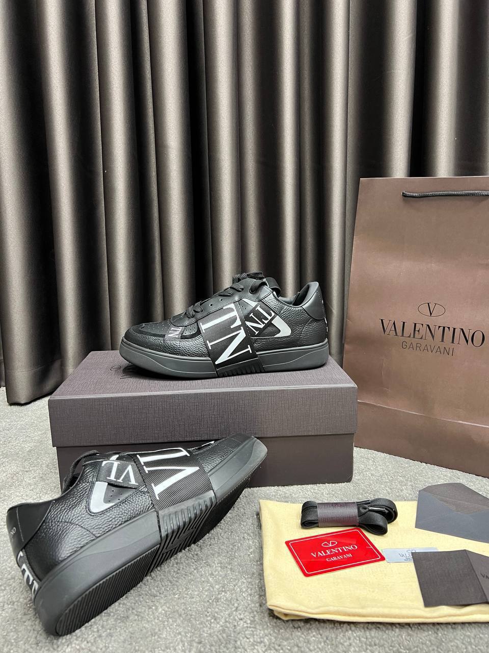 VALENTINO