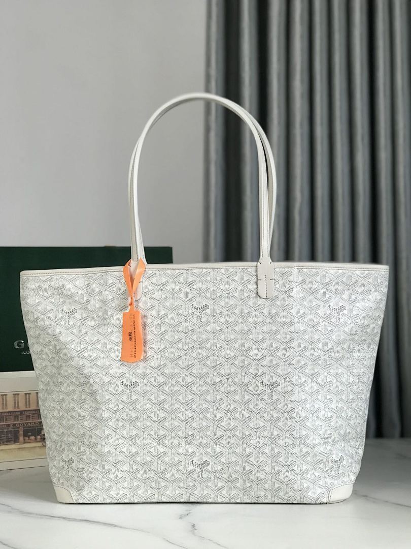 Mala GOYARD