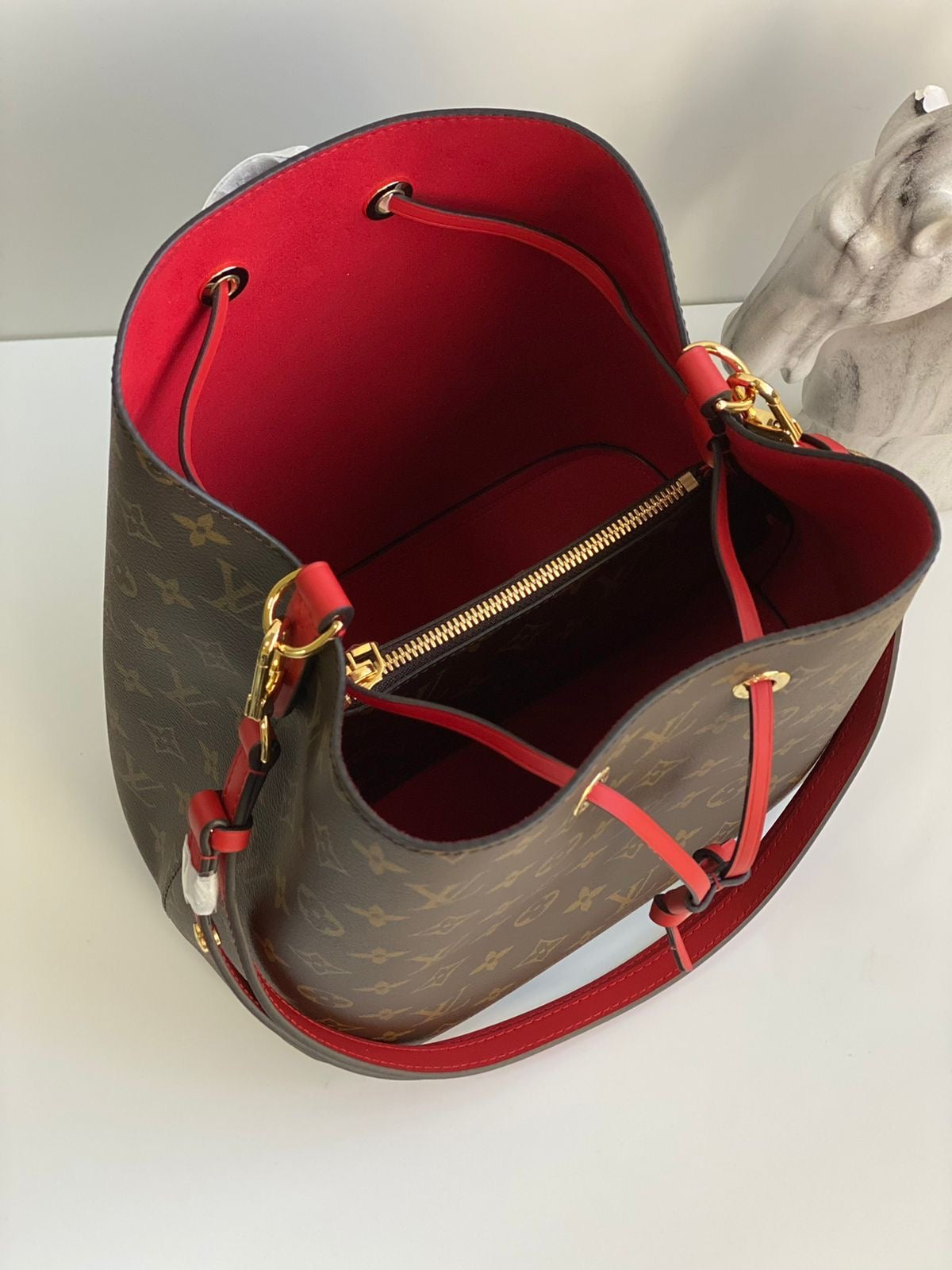 Mala LV