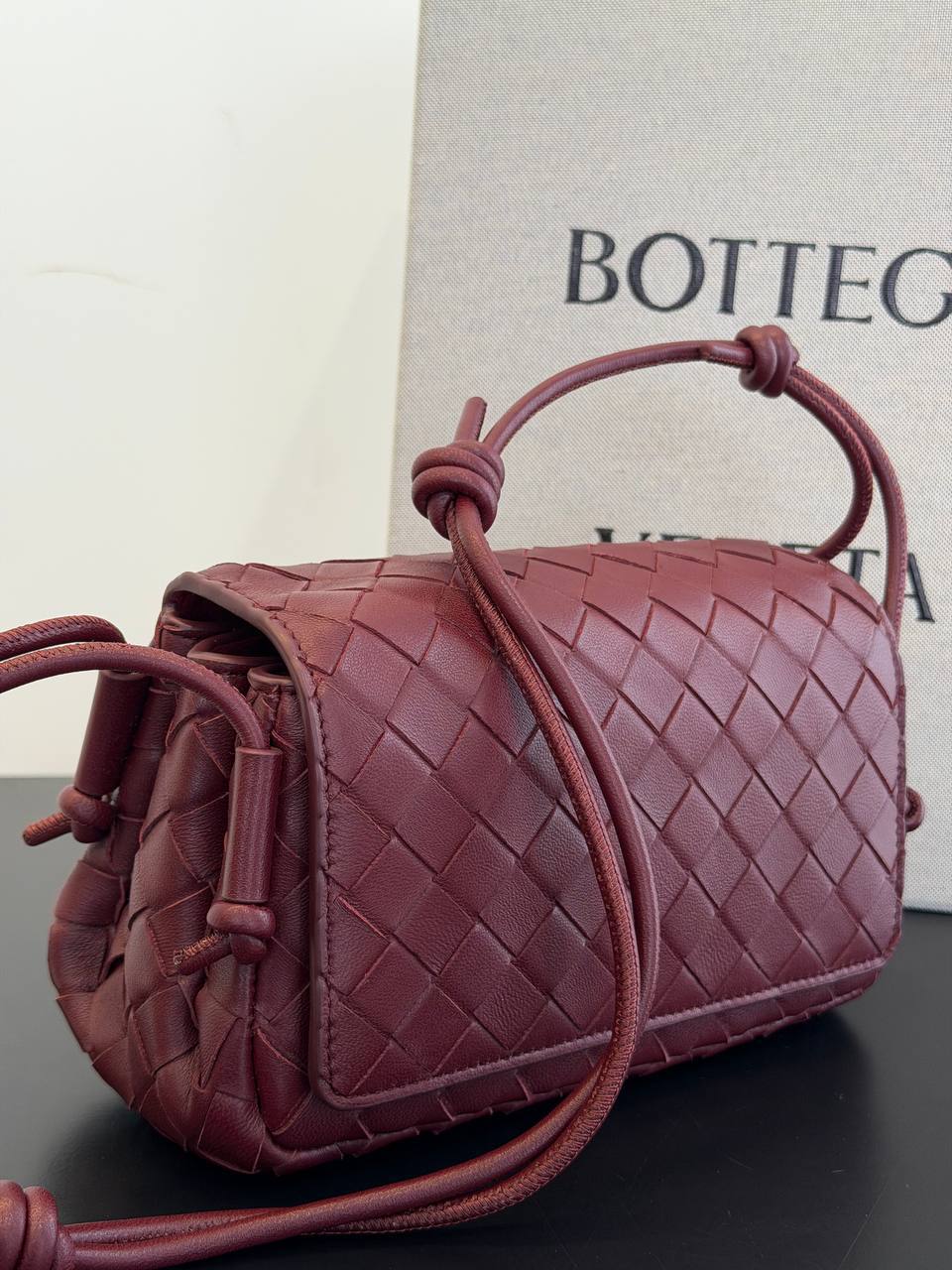 BOTTEGA VENETA