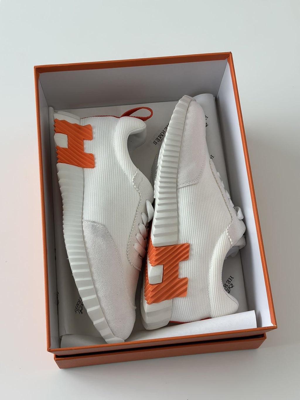 HERMÈS