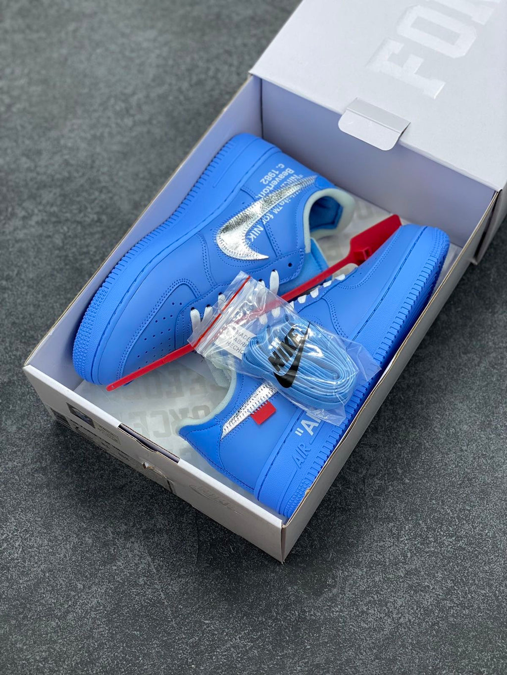 Nike Air Force 1 Low x Virgil Abloh (Off-White)
