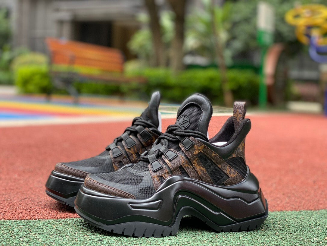 LV