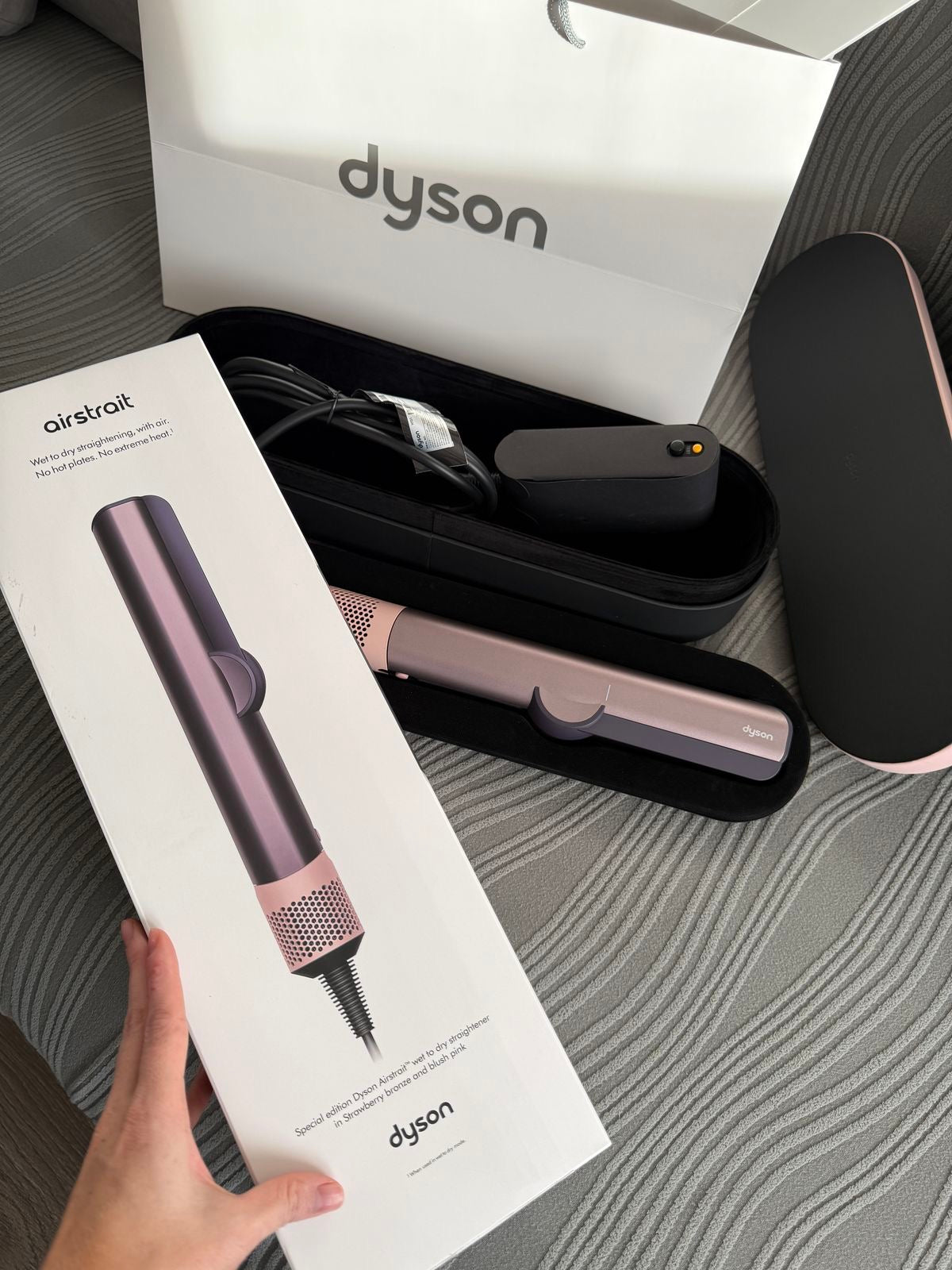 DYSON
