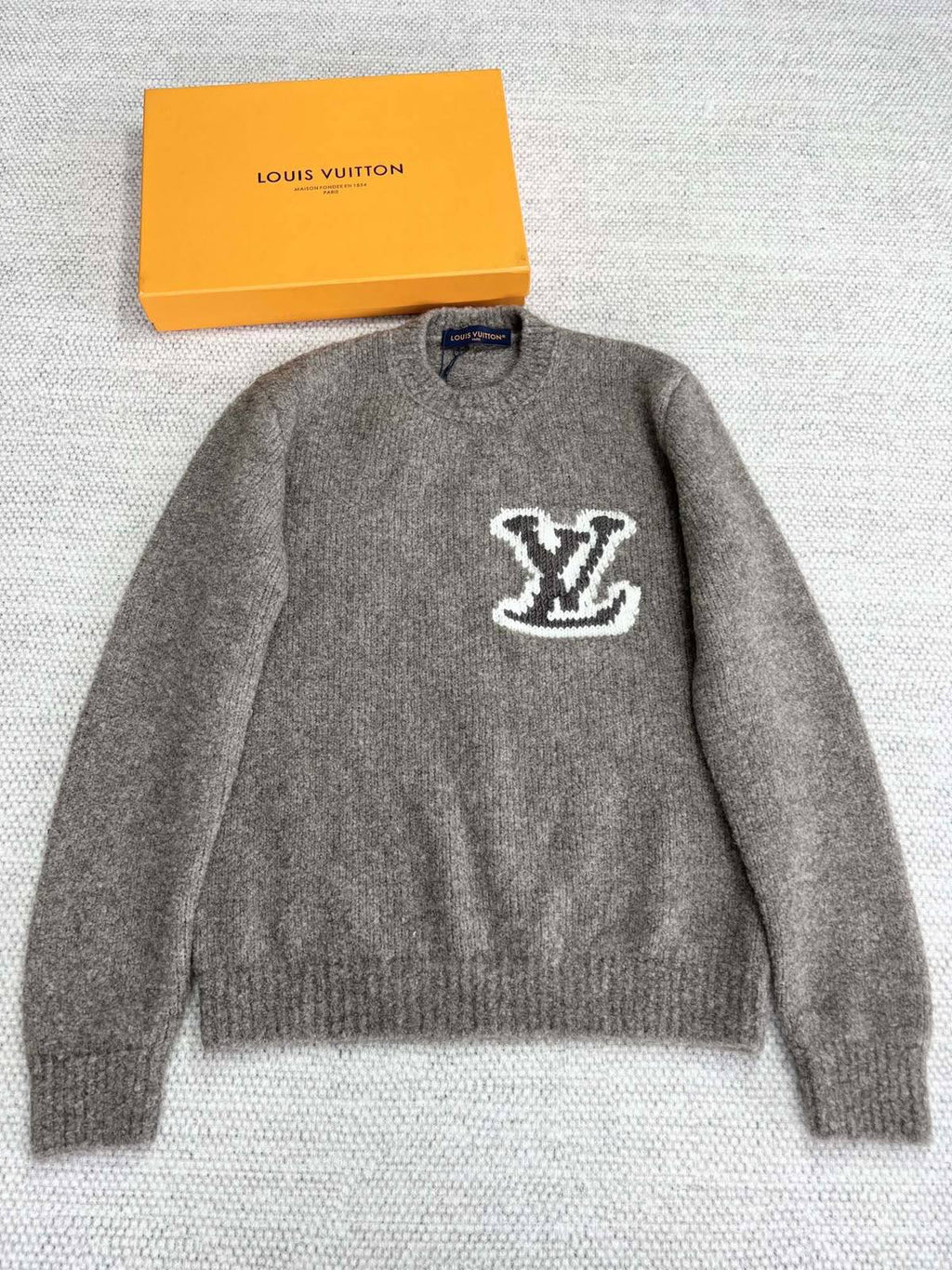 Sweat LV