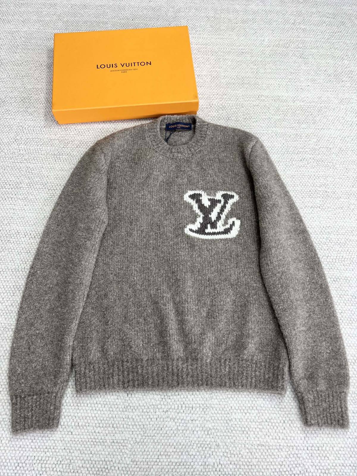 Sweat LV