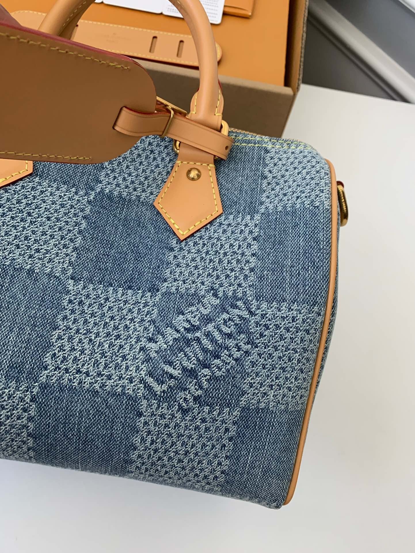 Mala LV