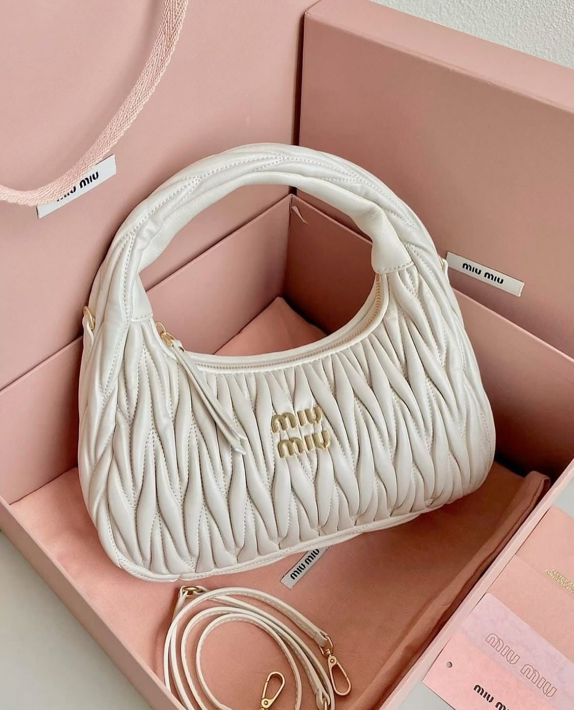 Mala MIU MIU