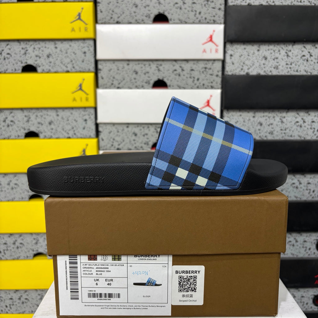 Chinelo BURBERRY