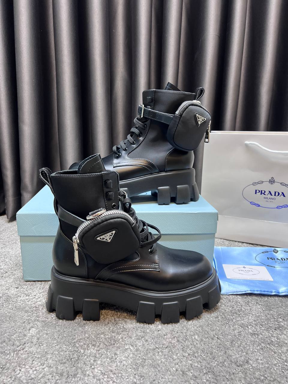 Botas PRADA