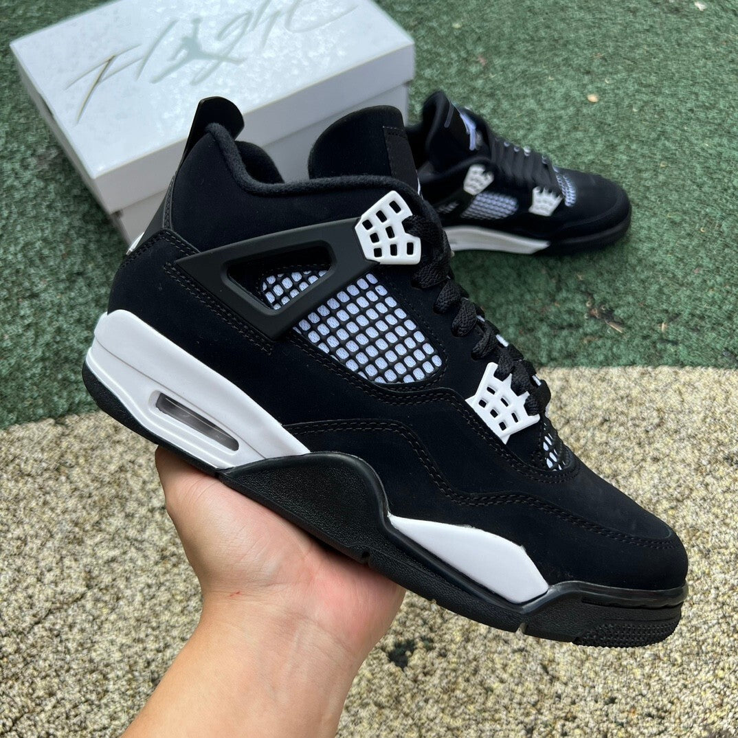 Jordan 4